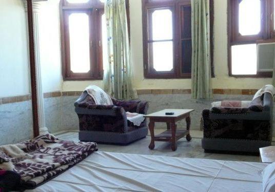Pushkar Villas Resort Rum bild