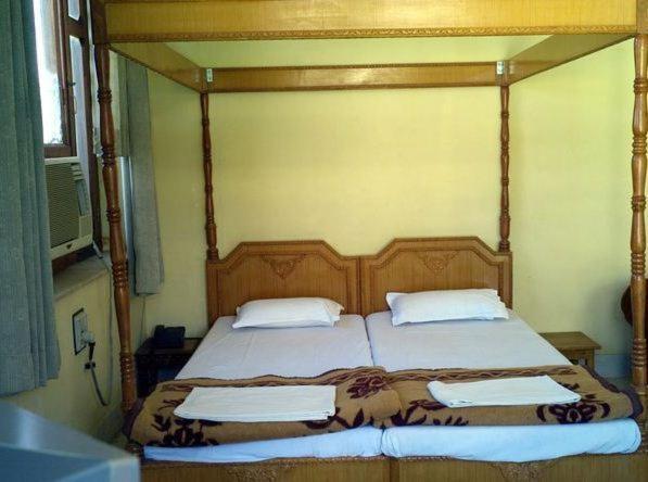 Pushkar Villas Resort Rum bild