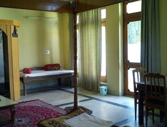 Pushkar Villas Resort Rum bild